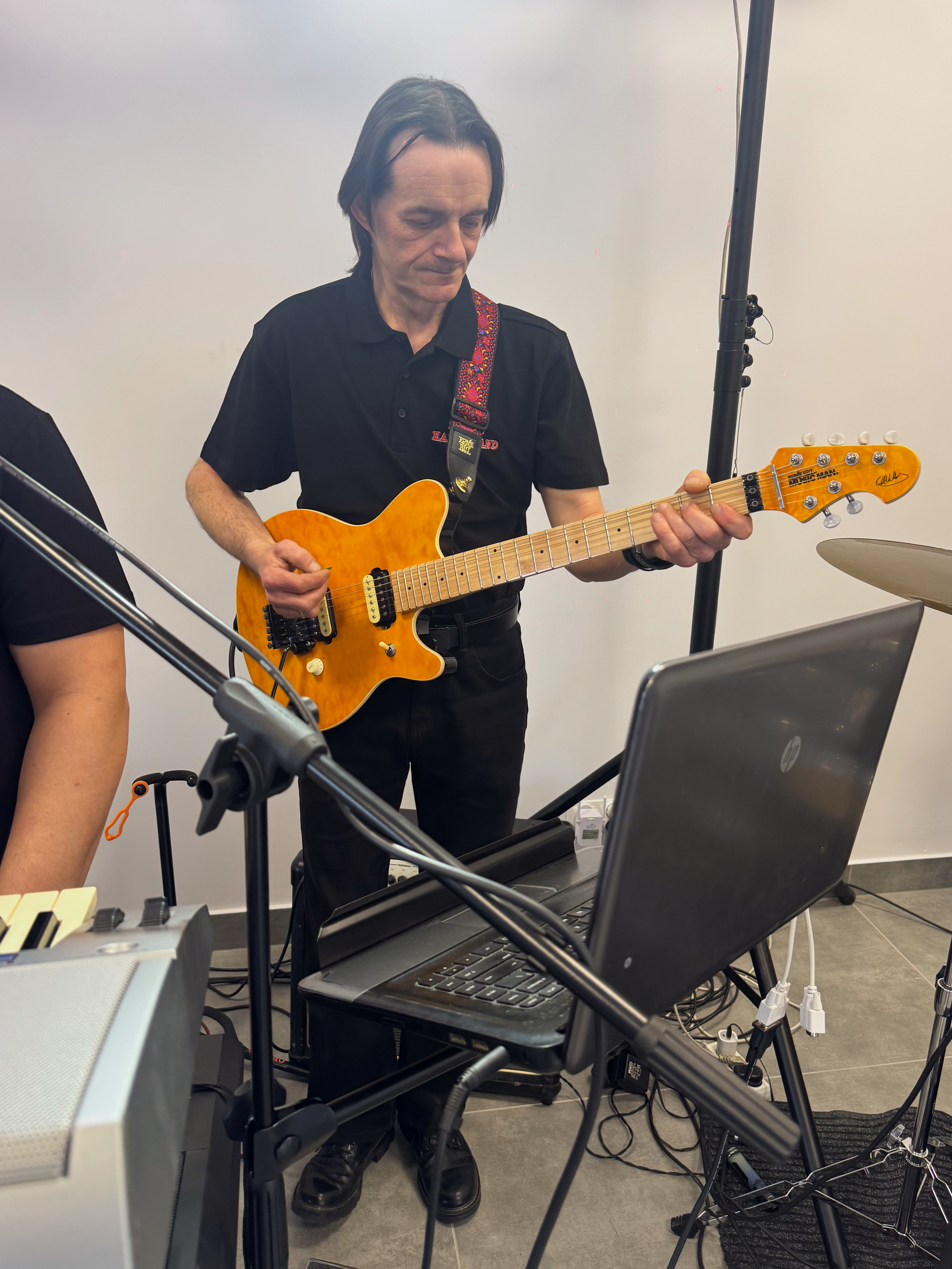 Marcin - gitara elektryczna